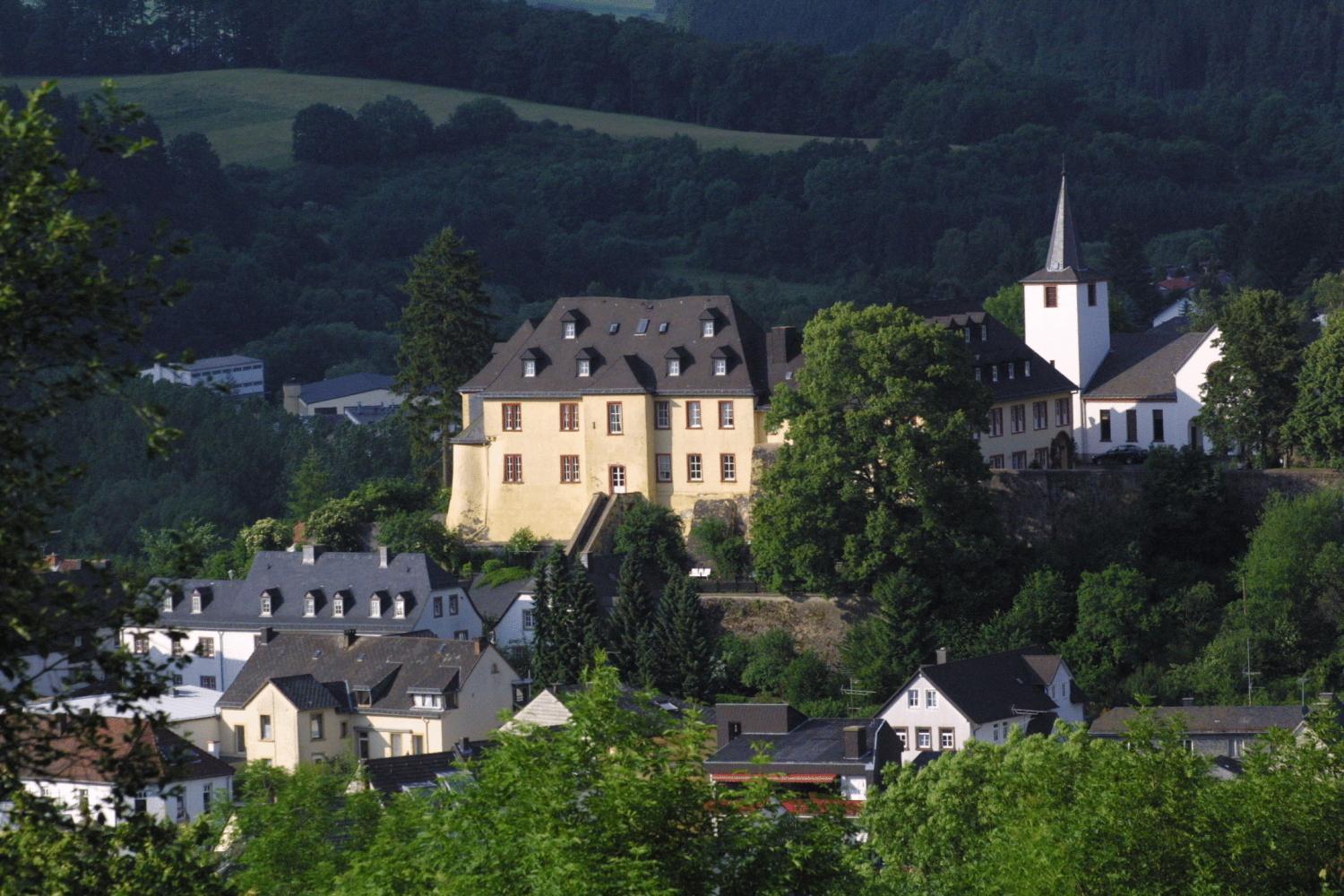 Schlosshotel Kurfuerstliches Amtshaus Dauner Burg Exterior foto