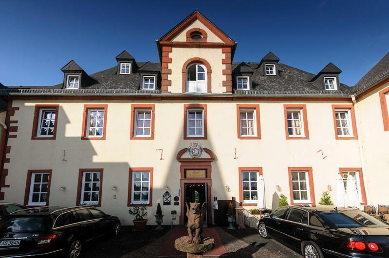 Schlosshotel Kurfuerstliches Amtshaus Dauner Burg Exterior foto